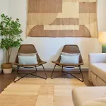 Apartmán Large Group - Walk To Beach, By Timecooler