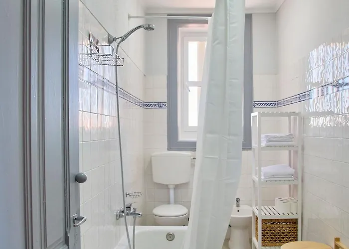 Apartmán Large Group - Walk To Beach, By Timecooler Setúbal