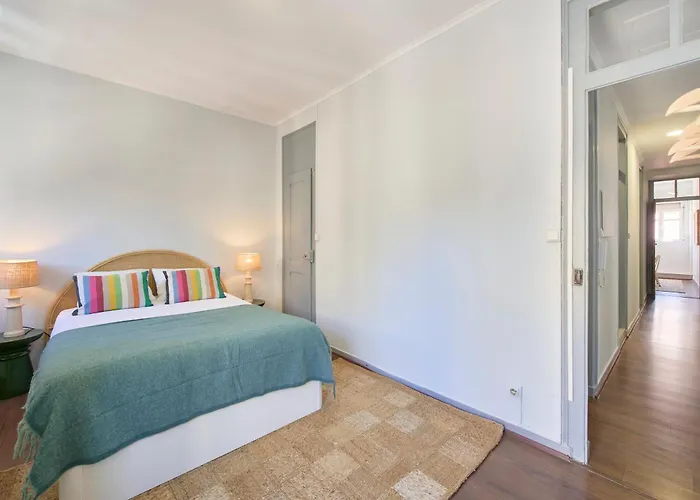 Large Group - Walk To Beach, By Timecooler Apartmán *