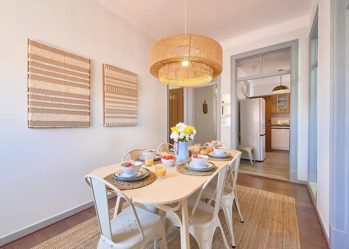 Large Group - Walk To Beach, By Timecooler Apartmán *