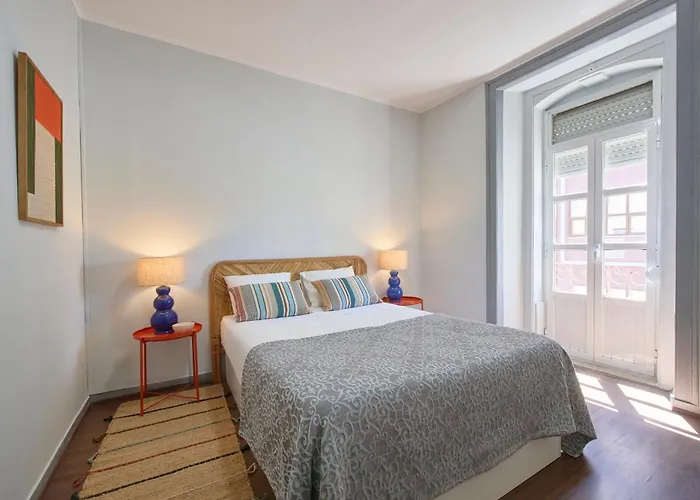 Apartmán Large Group - Walk To Beach, By Timecooler Setúbal