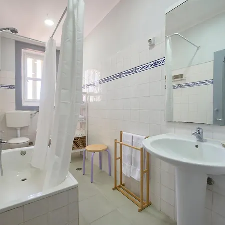 Large Group - Walk To Beach, By Timecooler Appartement