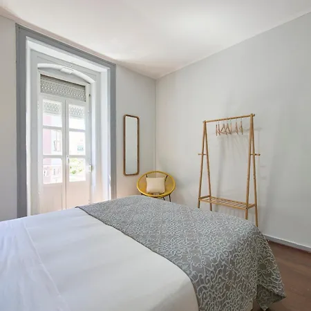 Large Group - Walk To Beach, By Timecooler Appartement Setúbal